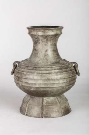 Bronze 'Hu' Vase